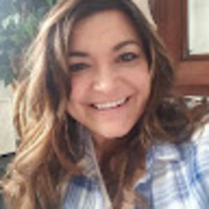Meet your Posher, Kelli